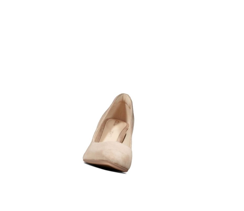 Tacones Clarks Laina Rae Gamuza Mujer Arena | CSGK-38462